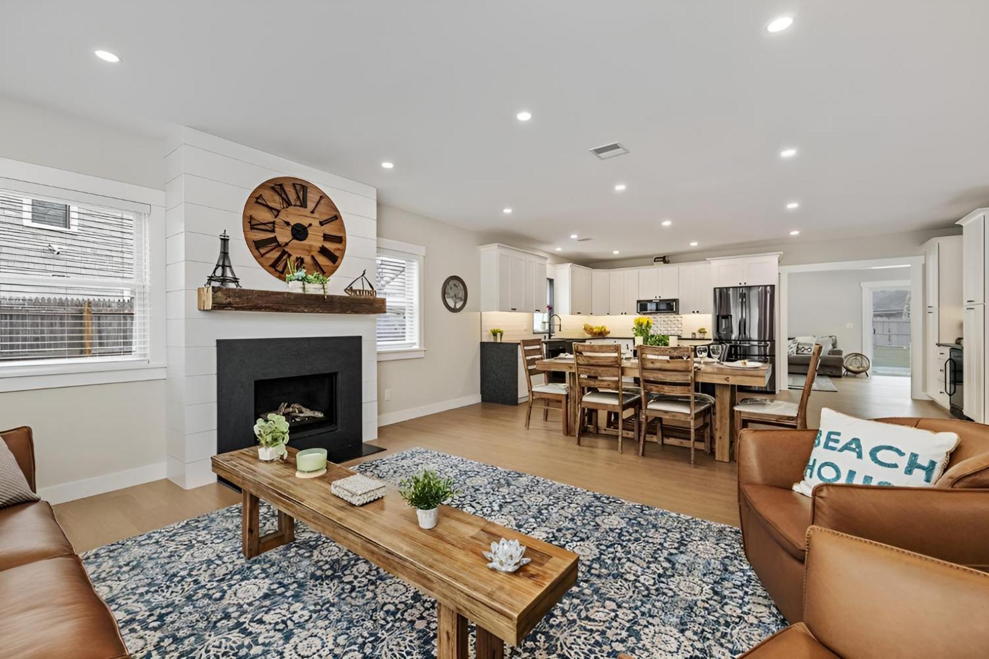 Renovated & Sophisticated Home Near Beach & Shops! Barnstable Exterior foto